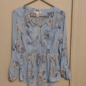 Blue flowered top
